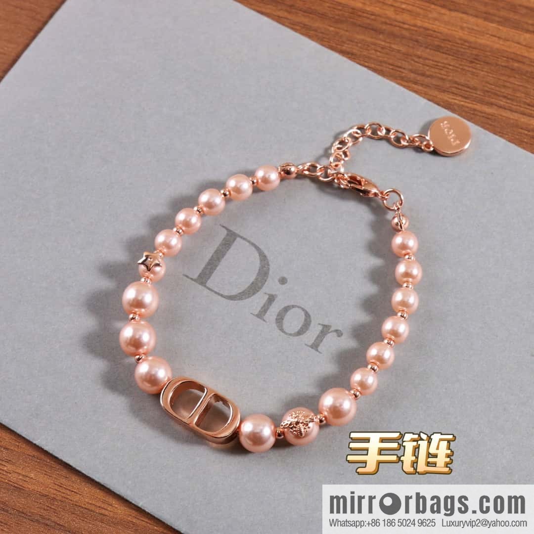 New ☑️ DIOR CD rose gold pearl necklace, bracelet