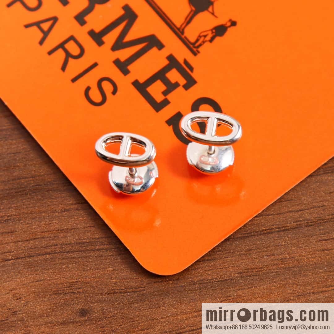 New ☑️ Hermès HERMES smooth pig nose stud earrings