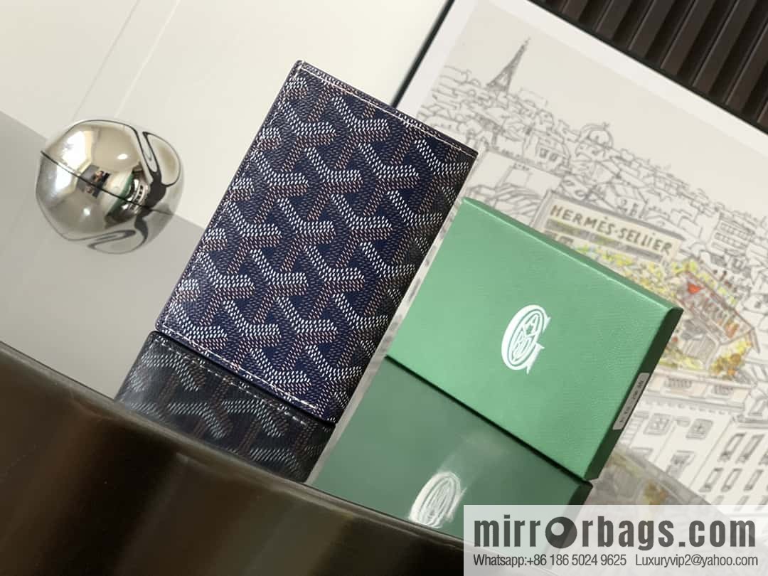 Goyard SAINT-PIERRE bi-fold card holder 7702