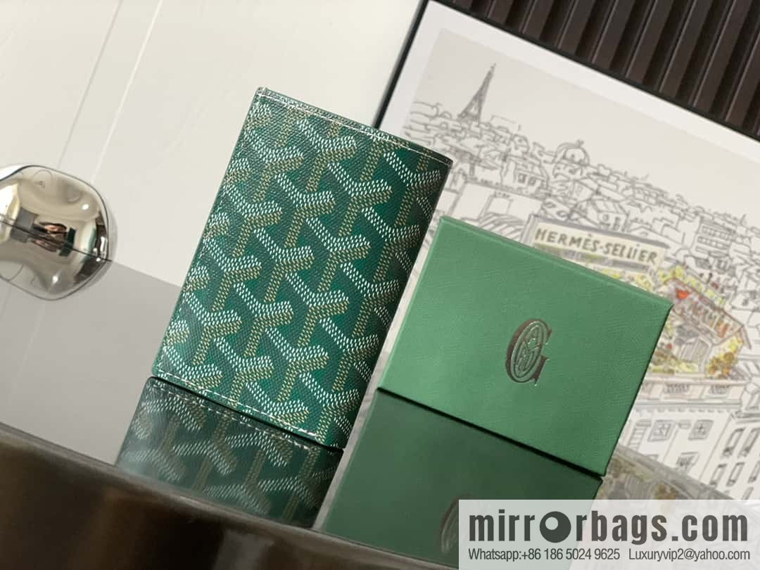 Goyard SAINT-PIERRE bi-fold card holder 7702