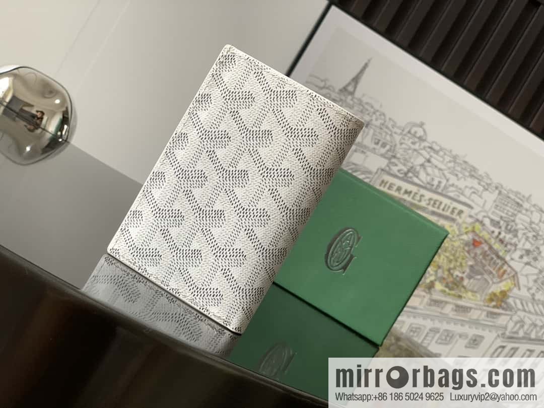 Goyard SAINT-PIERRE bi-fold card holder 7702