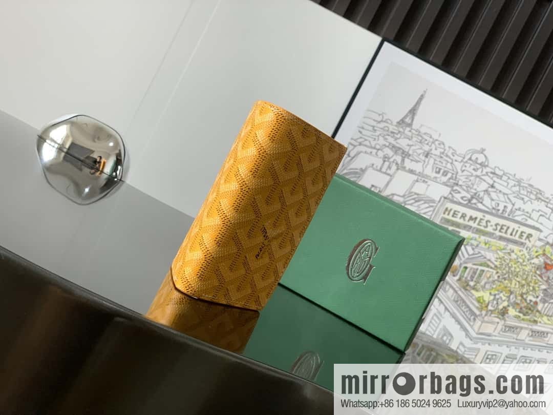 Goyard SAINT-PIERRE bi-fold card holder 7702