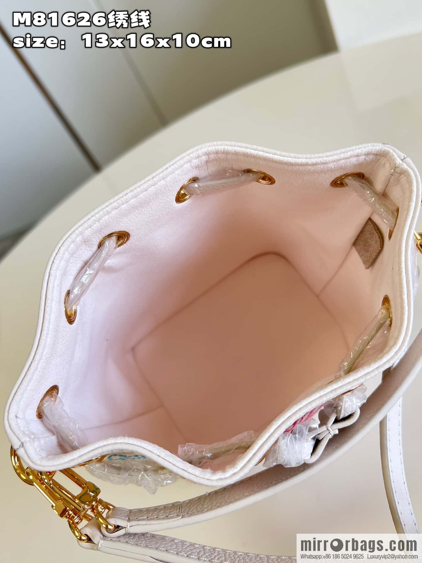 LV M23088 NANO NO E handbag