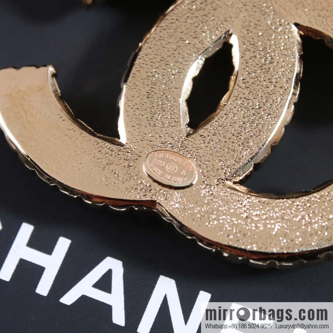 New ☑️ Chanel Double C White Brooch