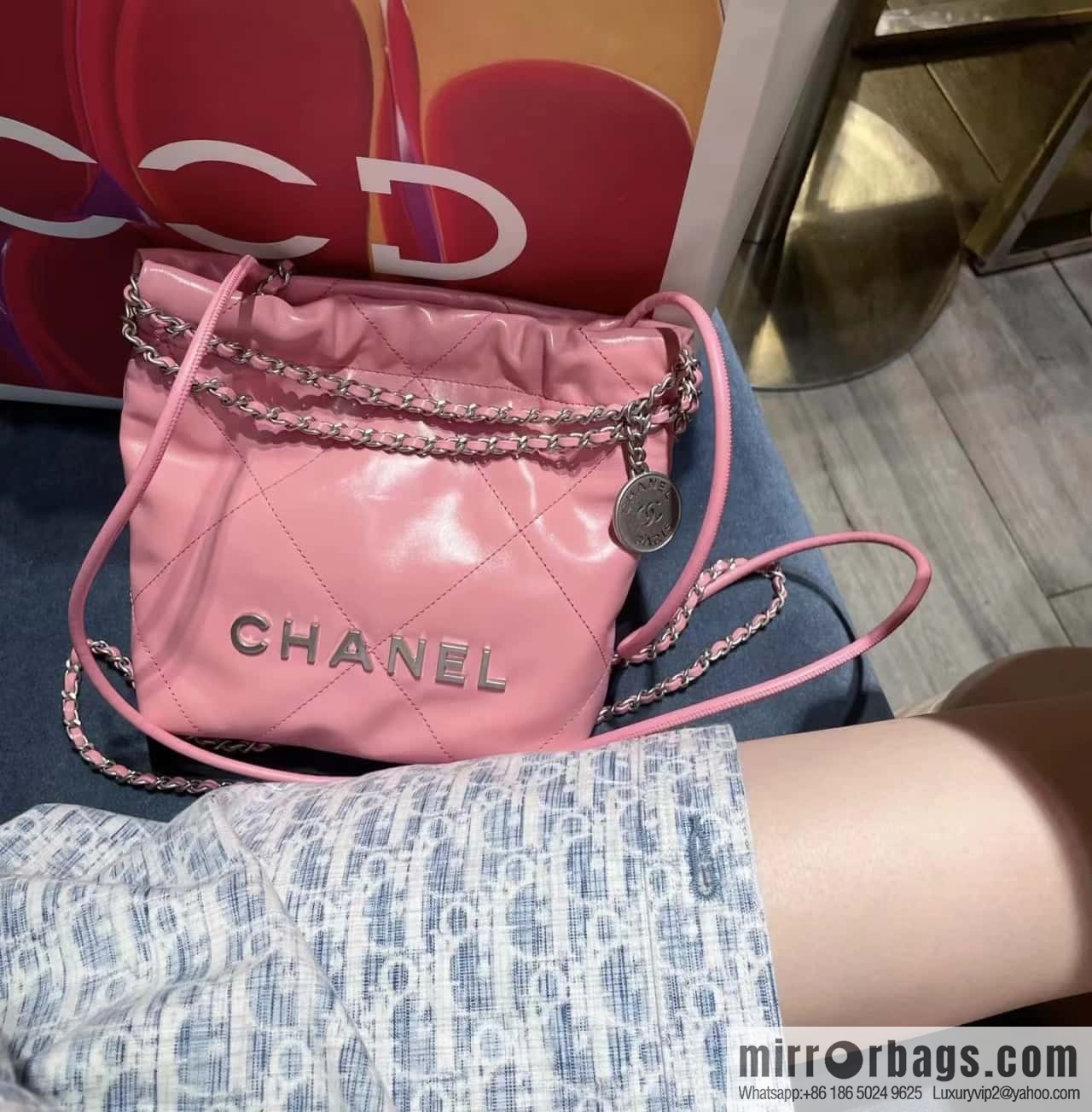 CHANEL 23S spring and summer series mini 22 bags AS3980 pink