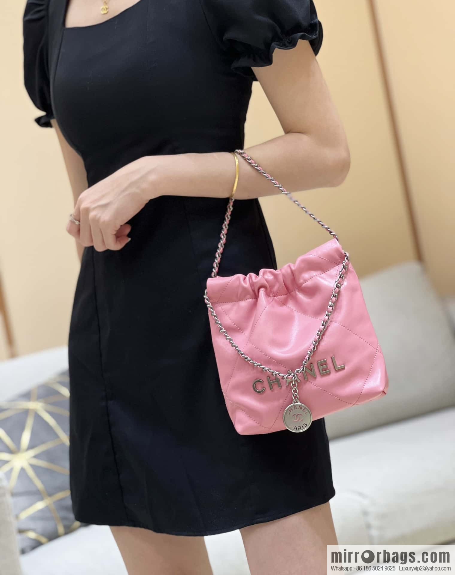 CHANEL 23S spring and summer series mini 22 bags AS3980 pink