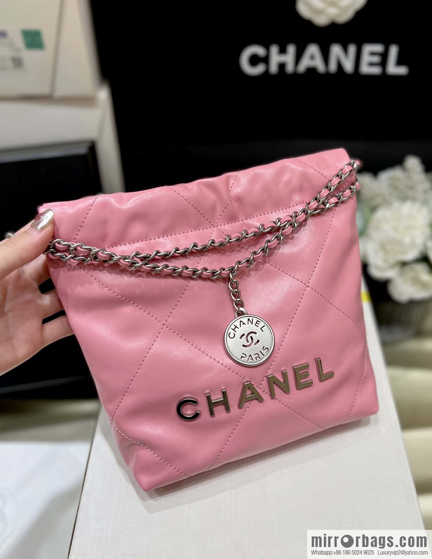 CHANEL 23S spring and summer series mini 22 bags AS3980 pink
