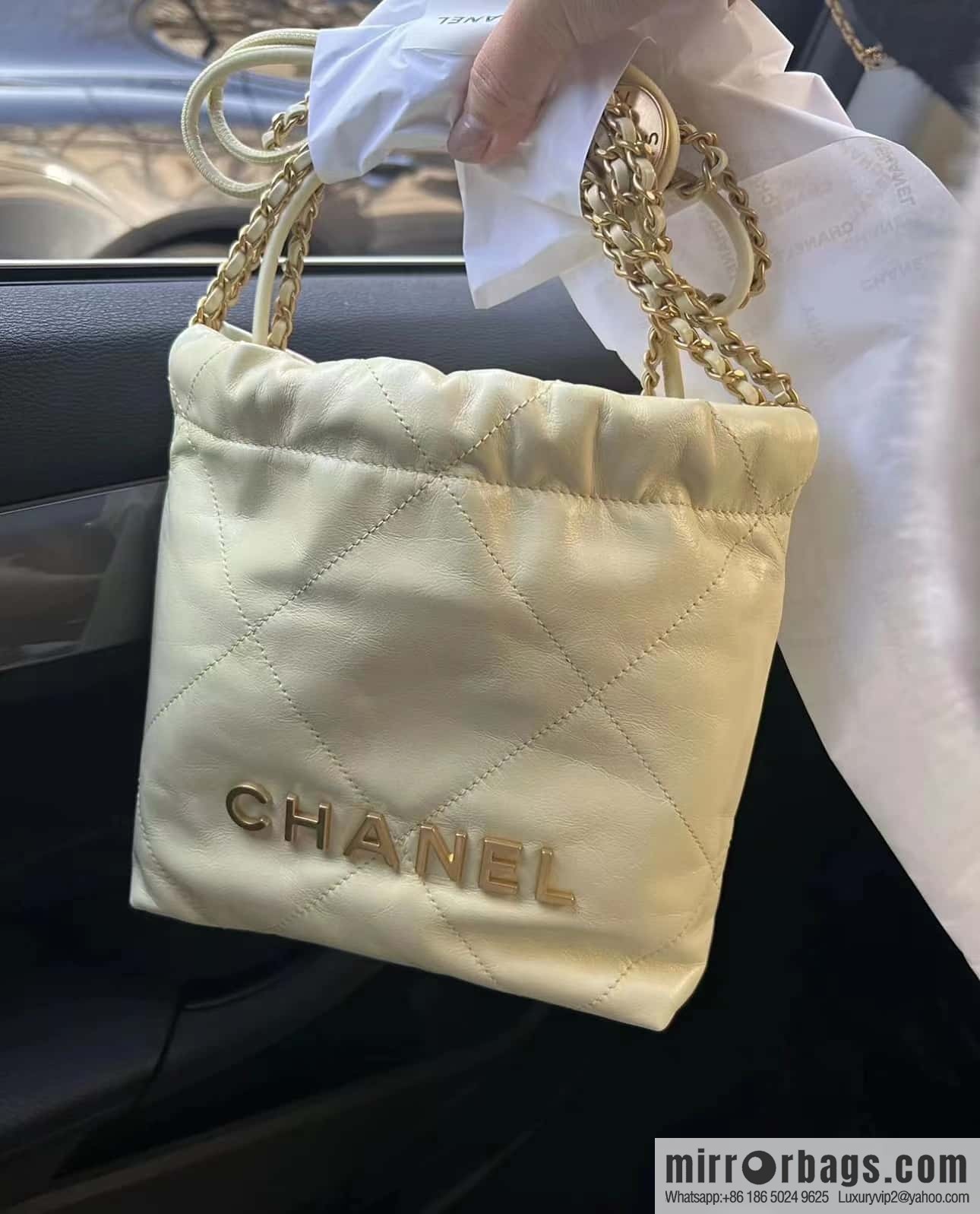 CHANEL 23S spring and summer series mini 22 bags AS3980 chick yellow
