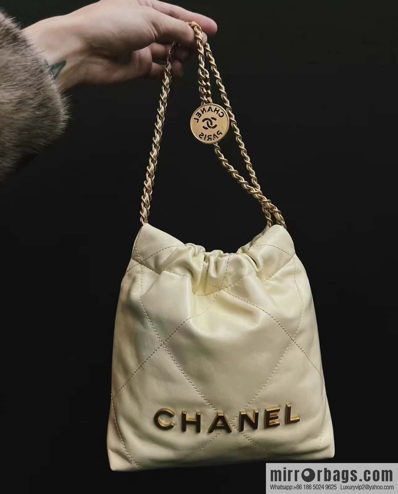 CHANEL 23S spring and summer series mini 22 bags AS3980 chick yellow
