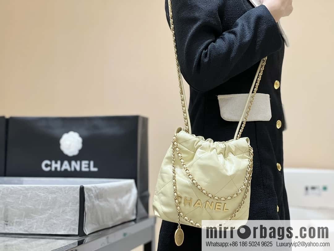 CHANEL 23S spring and summer series mini 22 bags AS3980 chick yellow