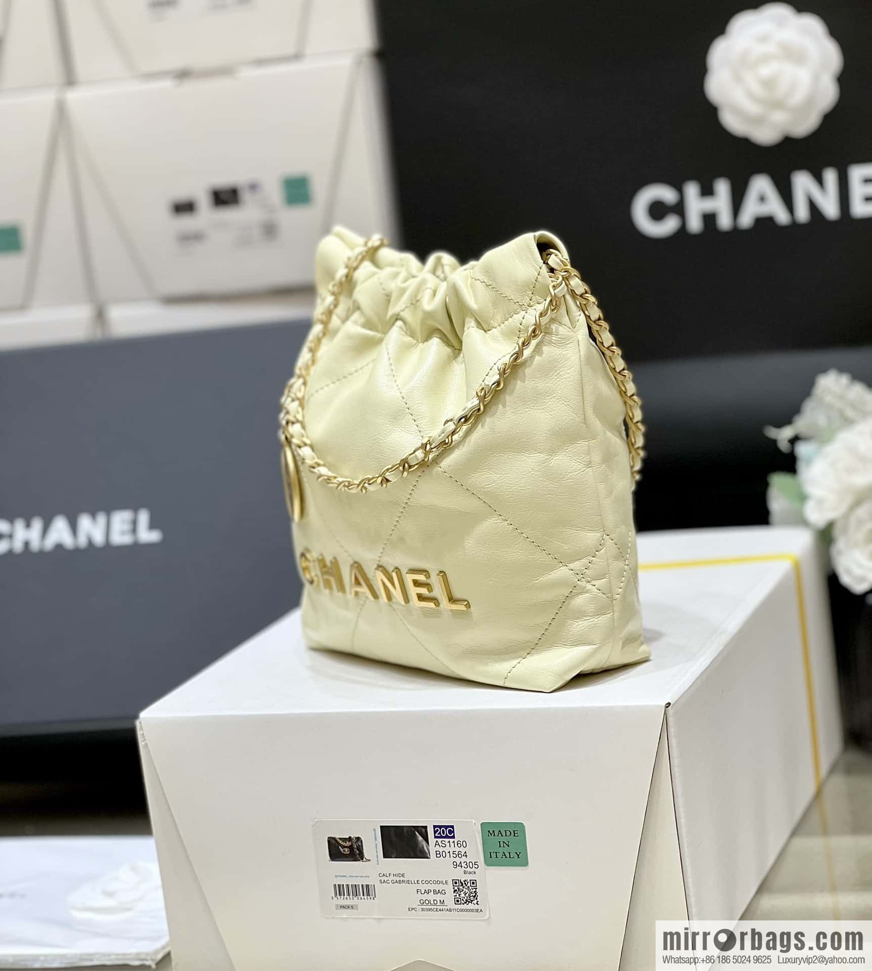 CHANEL 23S spring and summer series mini 22 bags AS3980 chick yellow