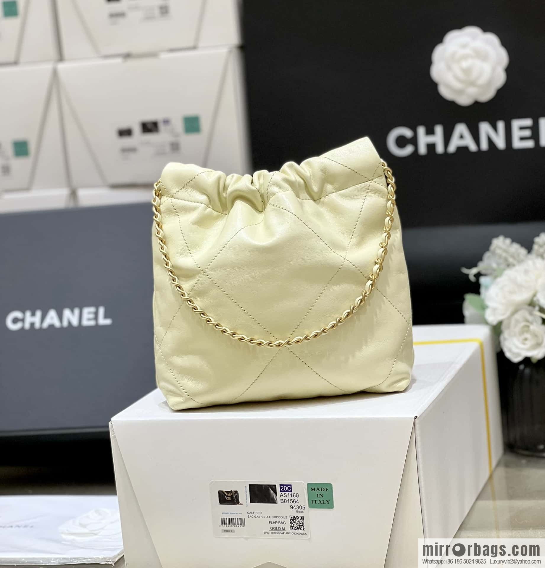 CHANEL 23S spring and summer series mini 22 bags AS3980 chick yellow