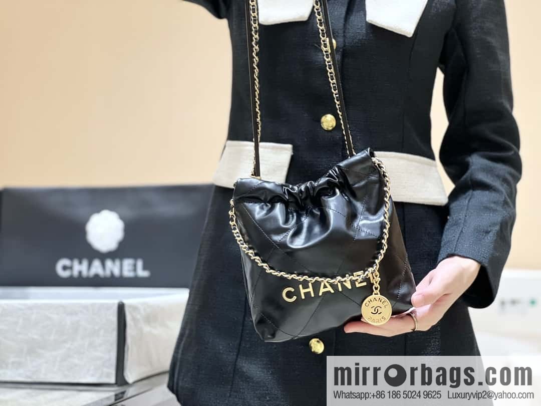 CHANEL 23S spring and summer series mini 22 bags AS3980 black/gold buckle