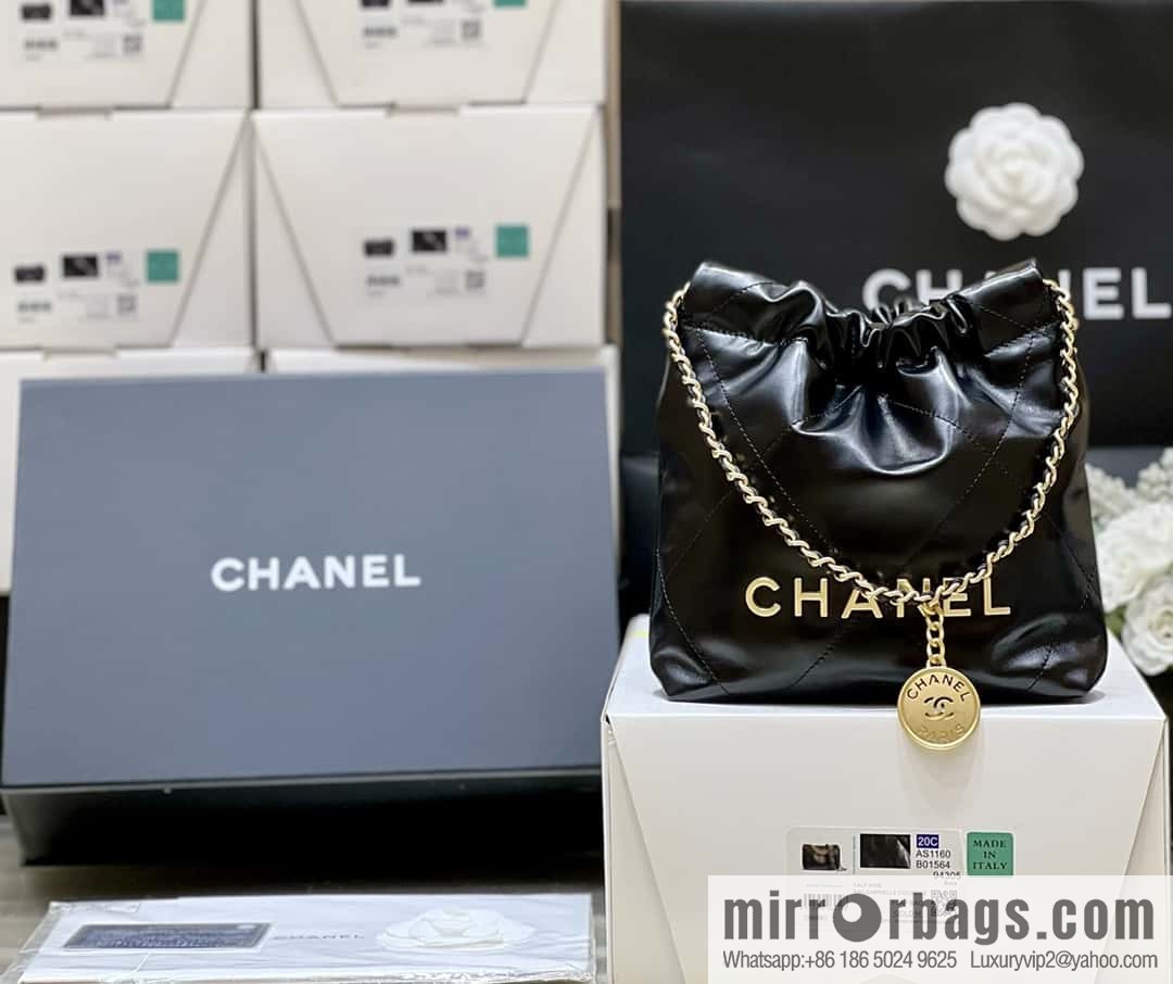 CHANEL 23S spring and summer series mini 22 bags AS3980 black/gold buckle