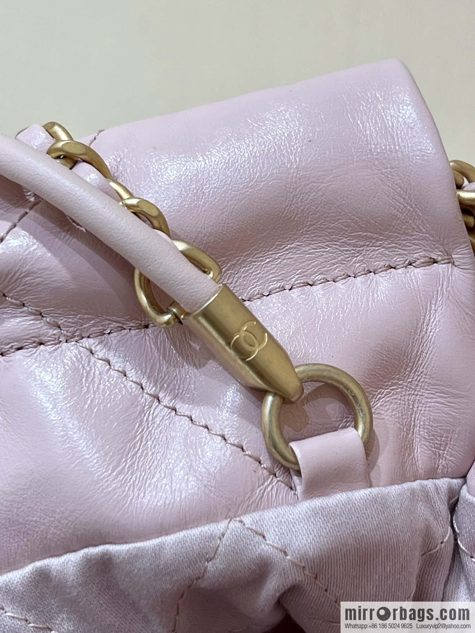 CHANEL 23S spring and summer series mini 22 bags AS3980 pink/gold buckle