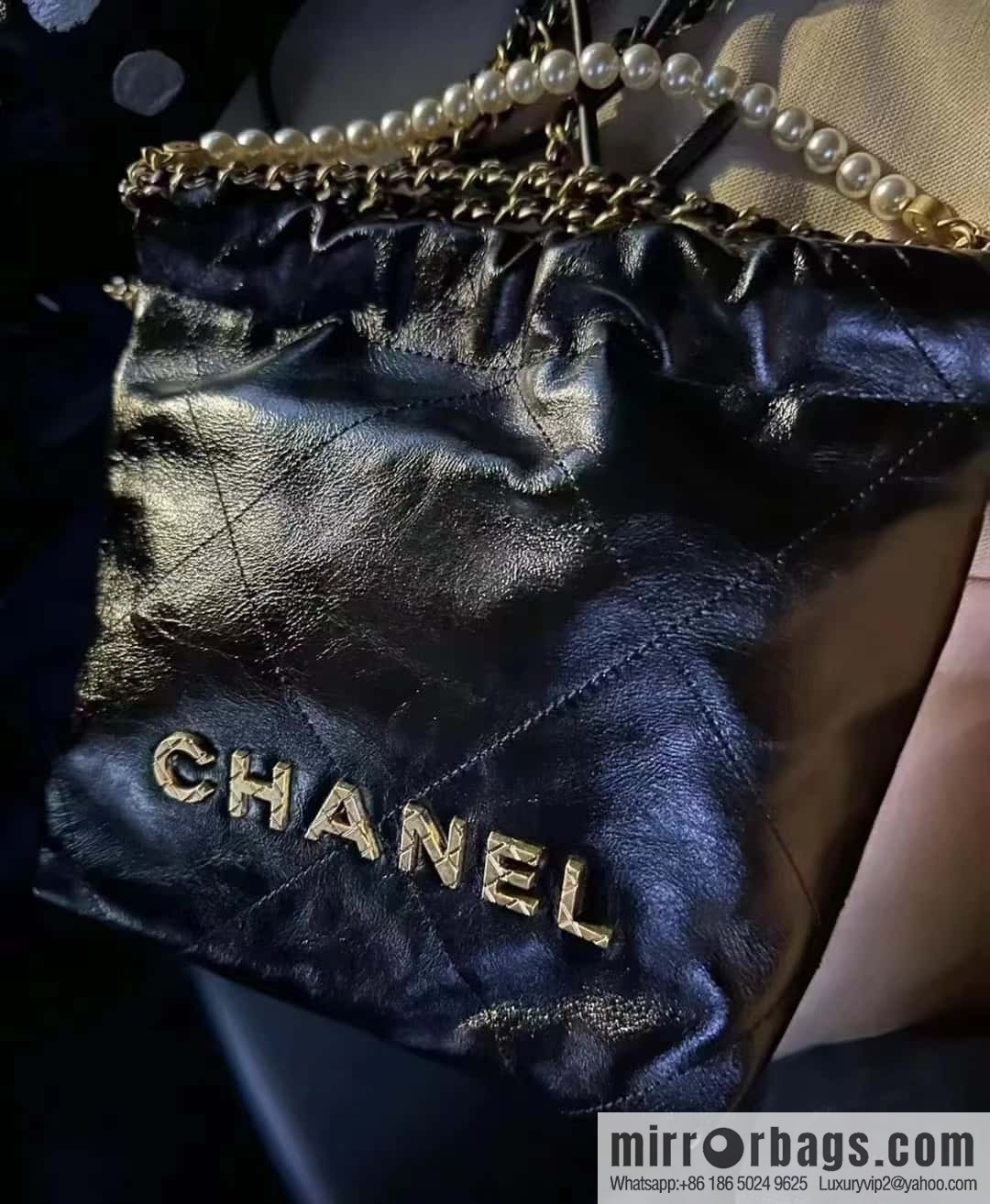 CHANEL 23S spring and summer series mini pearl 22 bags AS3980 black