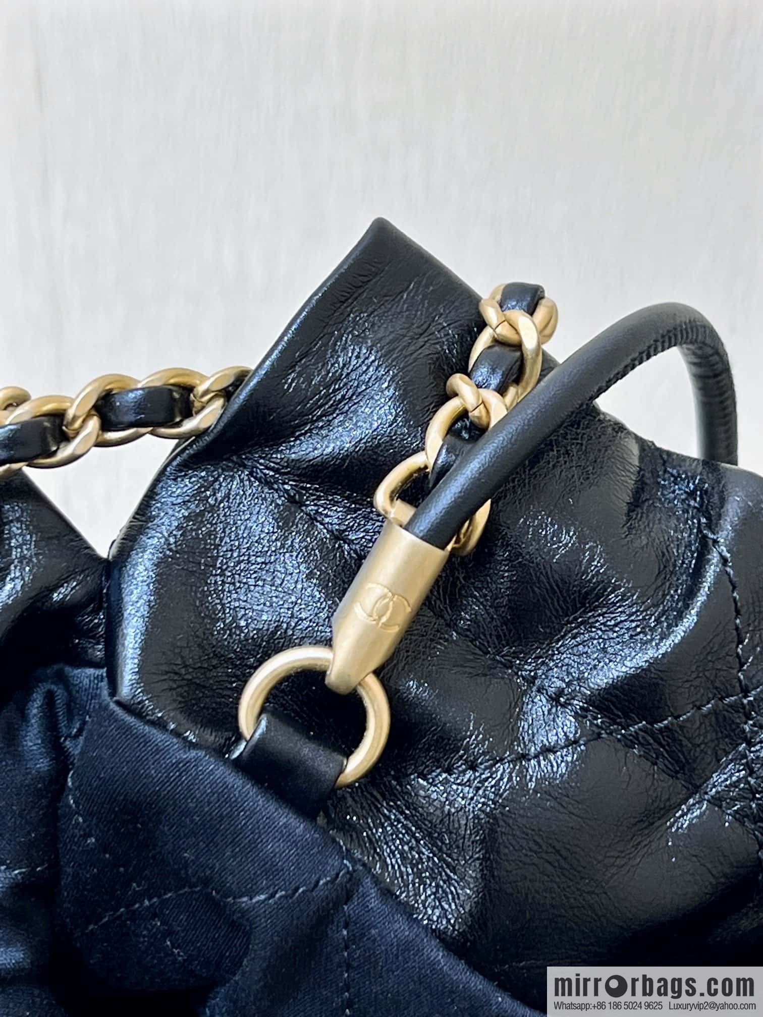 CHANEL 23S spring and summer series mini pearl 22 bags AS3980 black