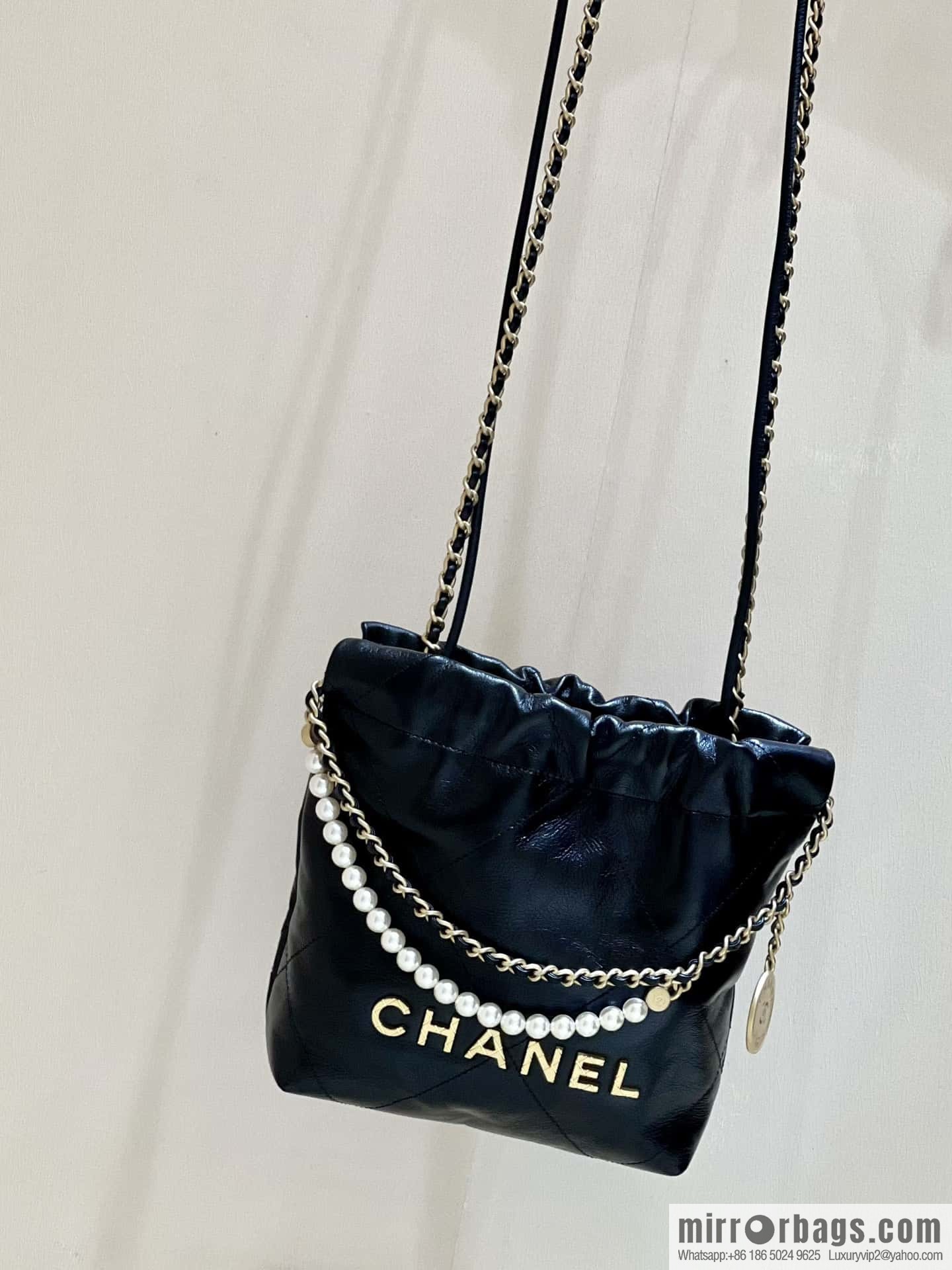 CHANEL 23S spring and summer series mini pearl 22 bags AS3980 black