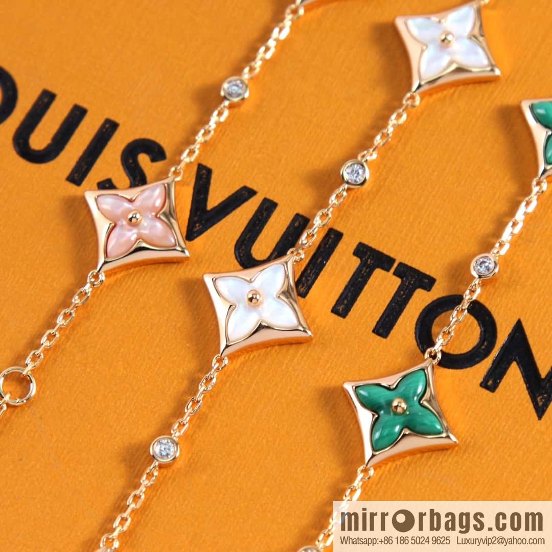 Louis Vuitton Louis Vuitton LV rhombus four-flower white shell, pink shell, malachite bracelet