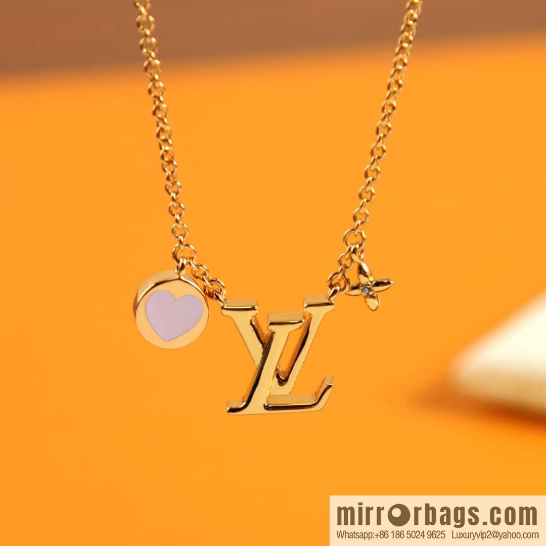 Louis Vuitton Louis Vuitton Qixi Festival limited LV pink peach heart love necklace, bracelet