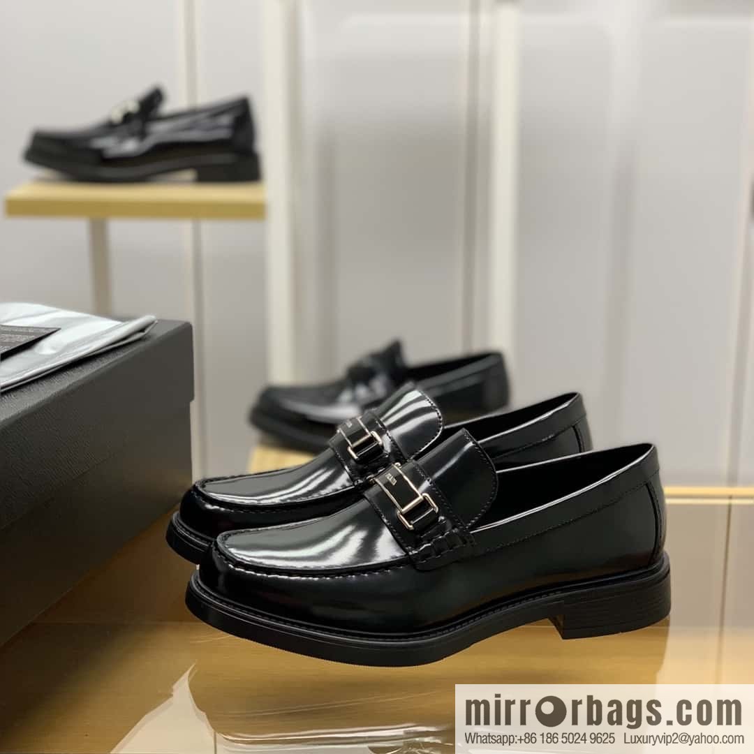 PRADA Prada men's loafers crafted in black smooth cow leather (fabric)