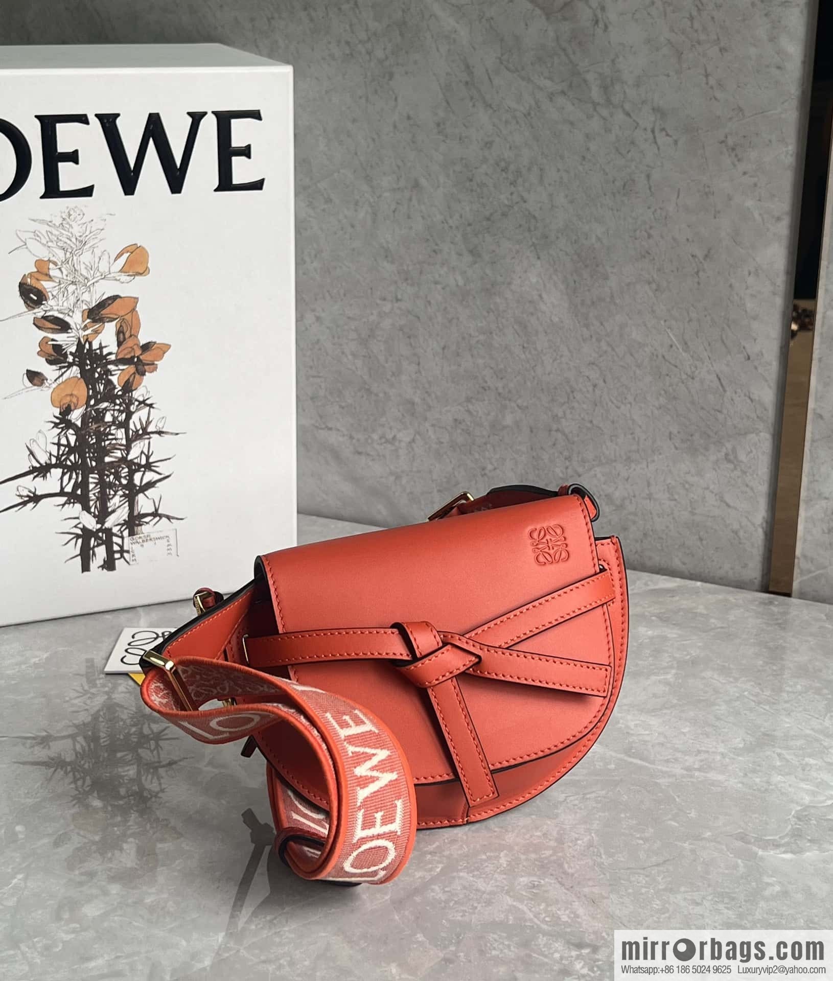 LOEWE letter wide shoulder strap saddle bag MiniGateDual handbag 0672