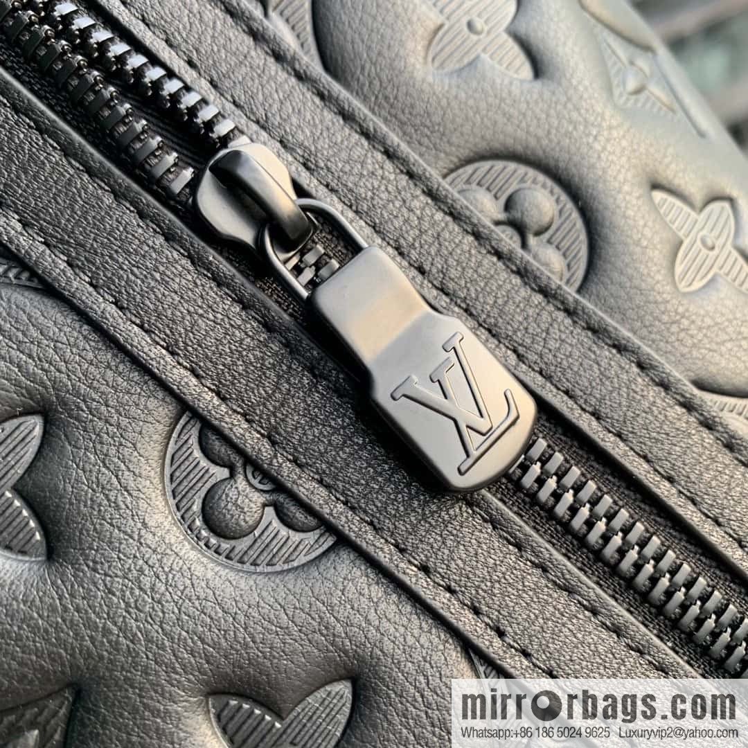 LV M46554 Helmet Bag