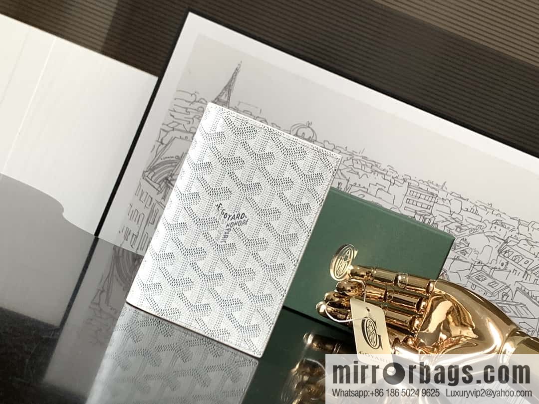 Goyard Grenelle passport holder 7706