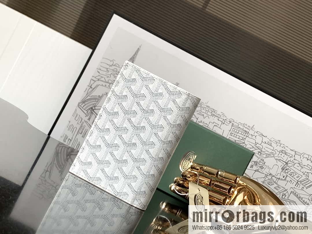 Goyard Grenelle passport holder 7706