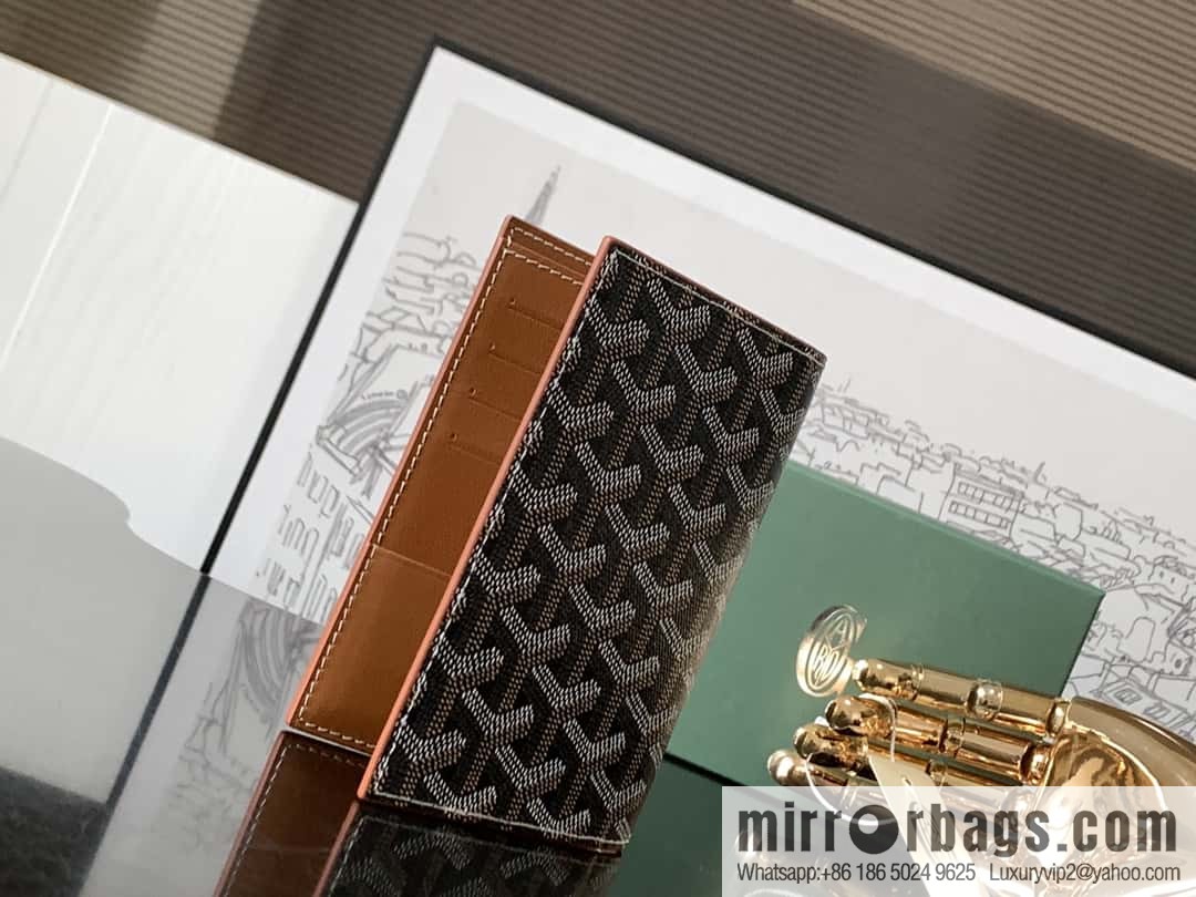 Goyard Grenelle passport holder 7706