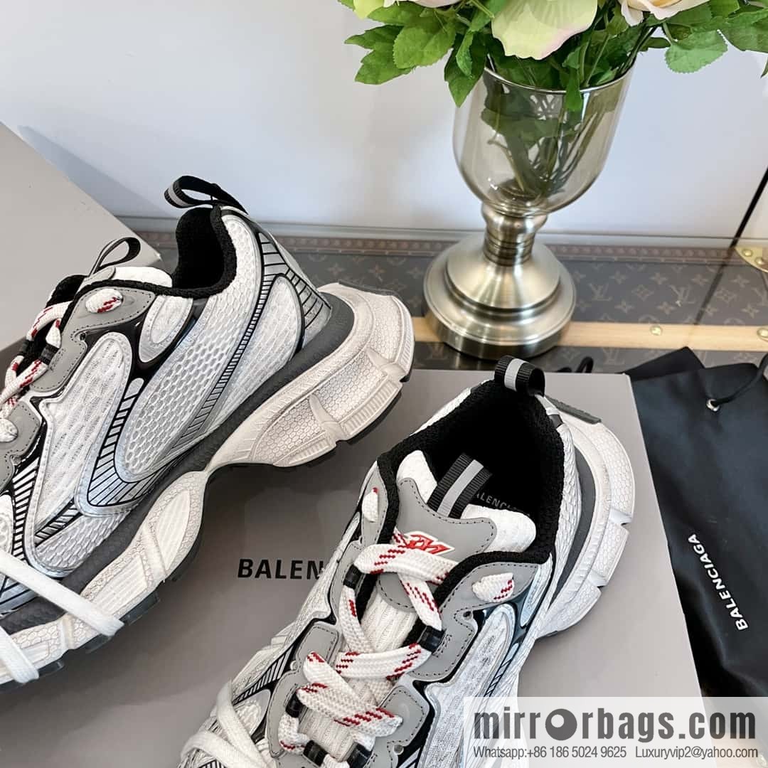 ๐๐๐ฅ๐๐ง๐๐ข๐๐ ๐โข 3 ๐๐|||๐๐๐๐ new Vintage old sports dad shoes
