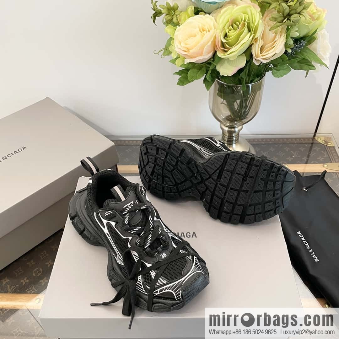 ๐๐๐ฅ๐๐ง๐๐ข๐๐ ๐โข 3 ๐๐|||๐๐๐๐ new Vintage old sports dad shoes