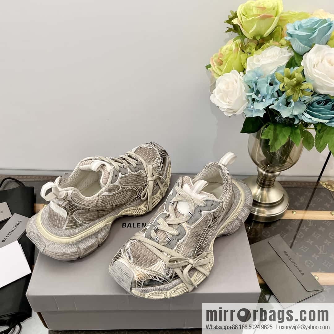 ๐๐๐ฅ๐๐ง๐๐ข๐๐ ๐โข 3 ๐๐|||๐๐๐๐ new Vintage old sports dad shoes