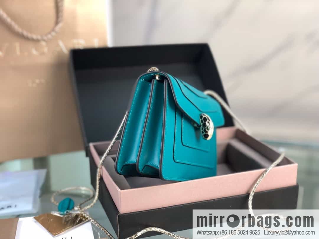 [Bvlgari] Bulgari counter new iconic Serpenti Forever mini double-layer snakehead bag Model: 288113