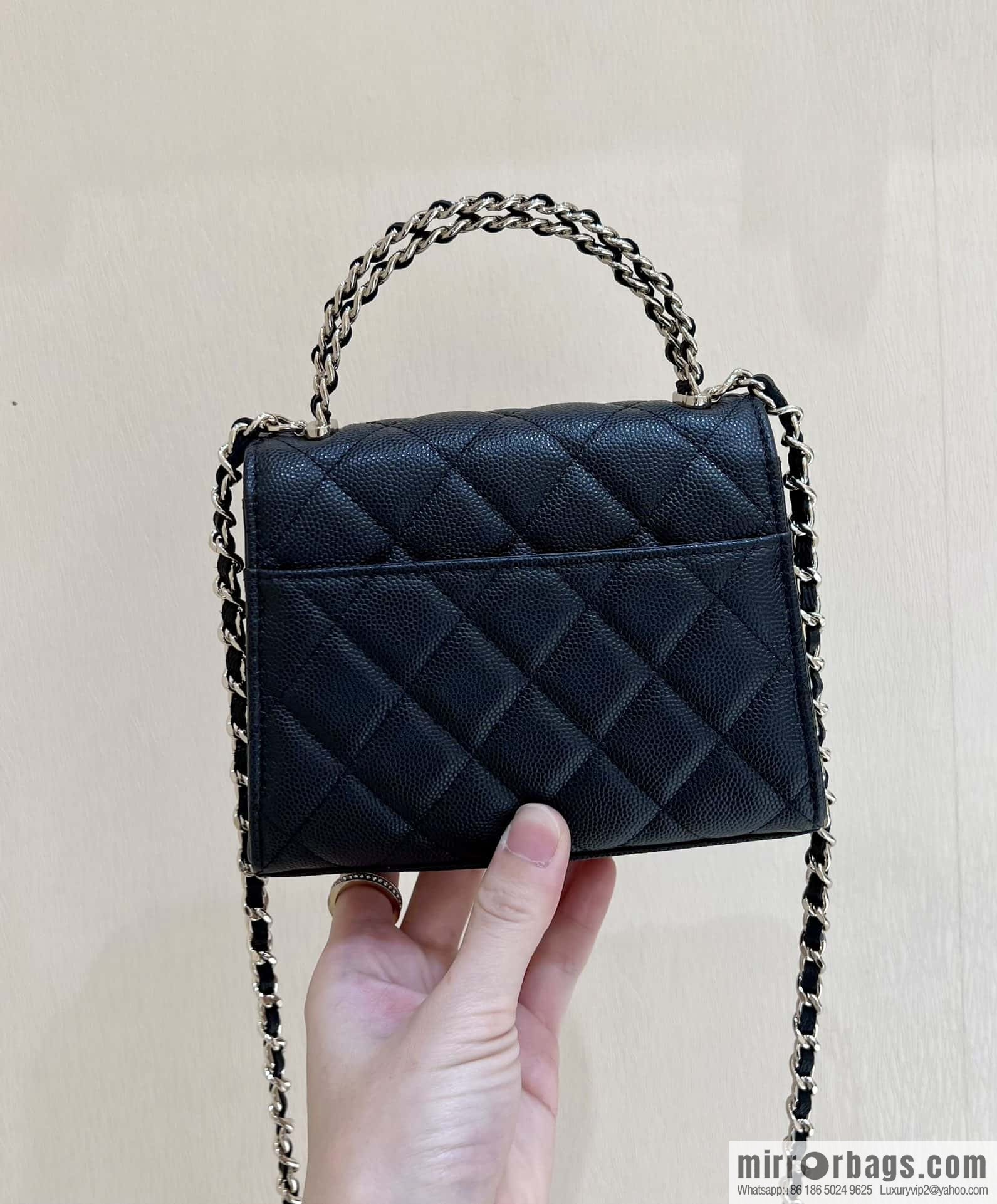 CHANEL 23P spring and summer trailer series Kelly leather handle bag AP3237 black