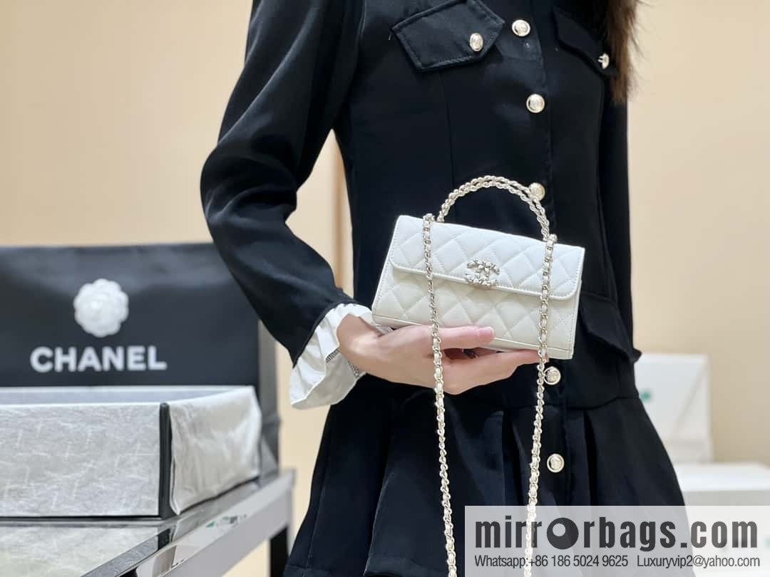 CHANEL 23P spring and summer trailer series Kelly leather handle bag AP3238 white