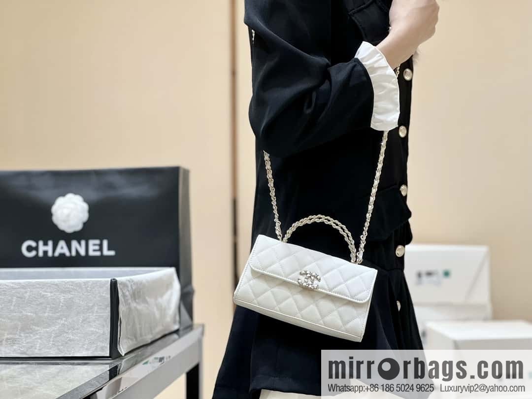 CHANEL 23P spring and summer trailer series Kelly leather handle bag AP3238 white