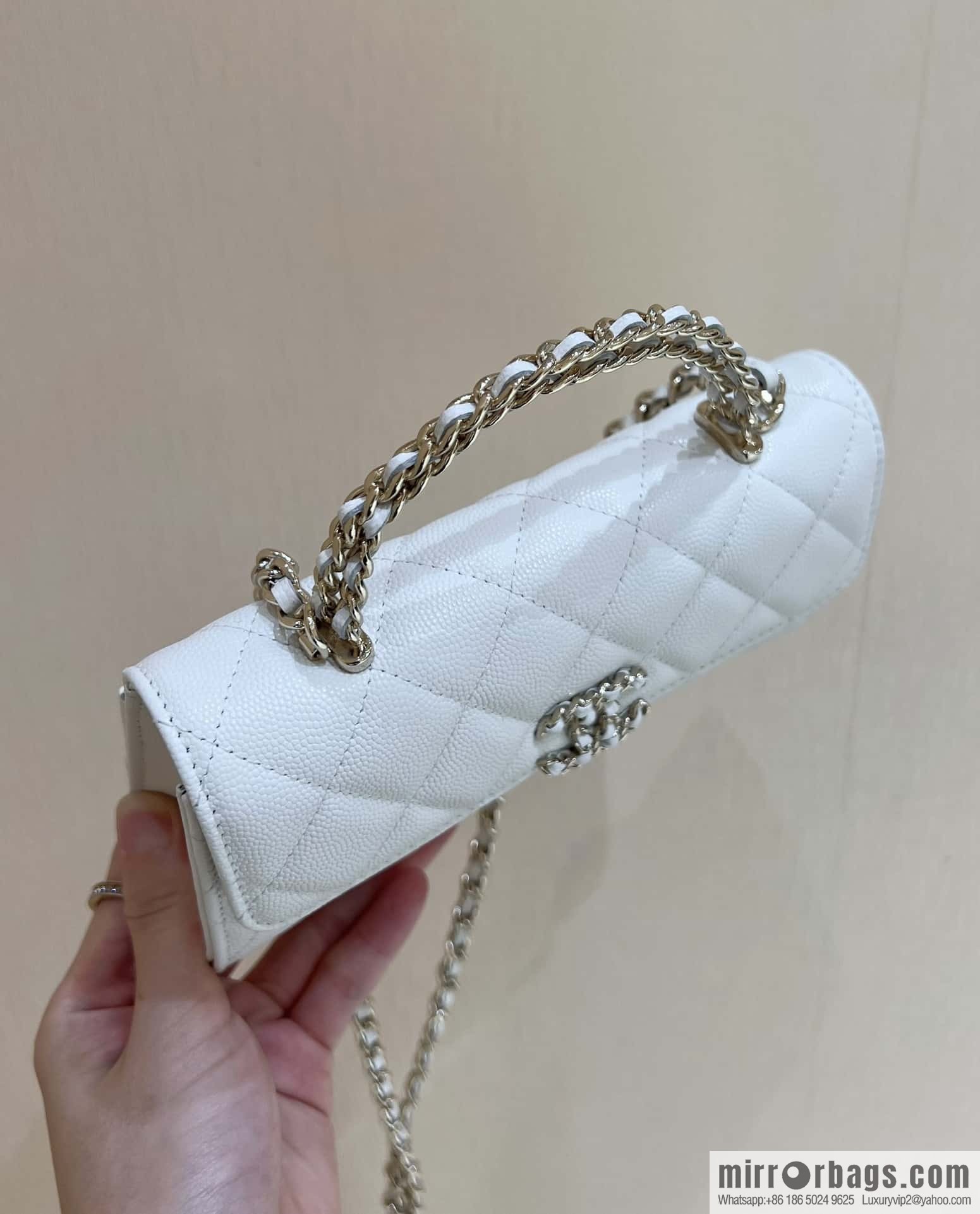 CHANEL 23P spring and summer trailer series Kelly leather handle bag AP3238 white