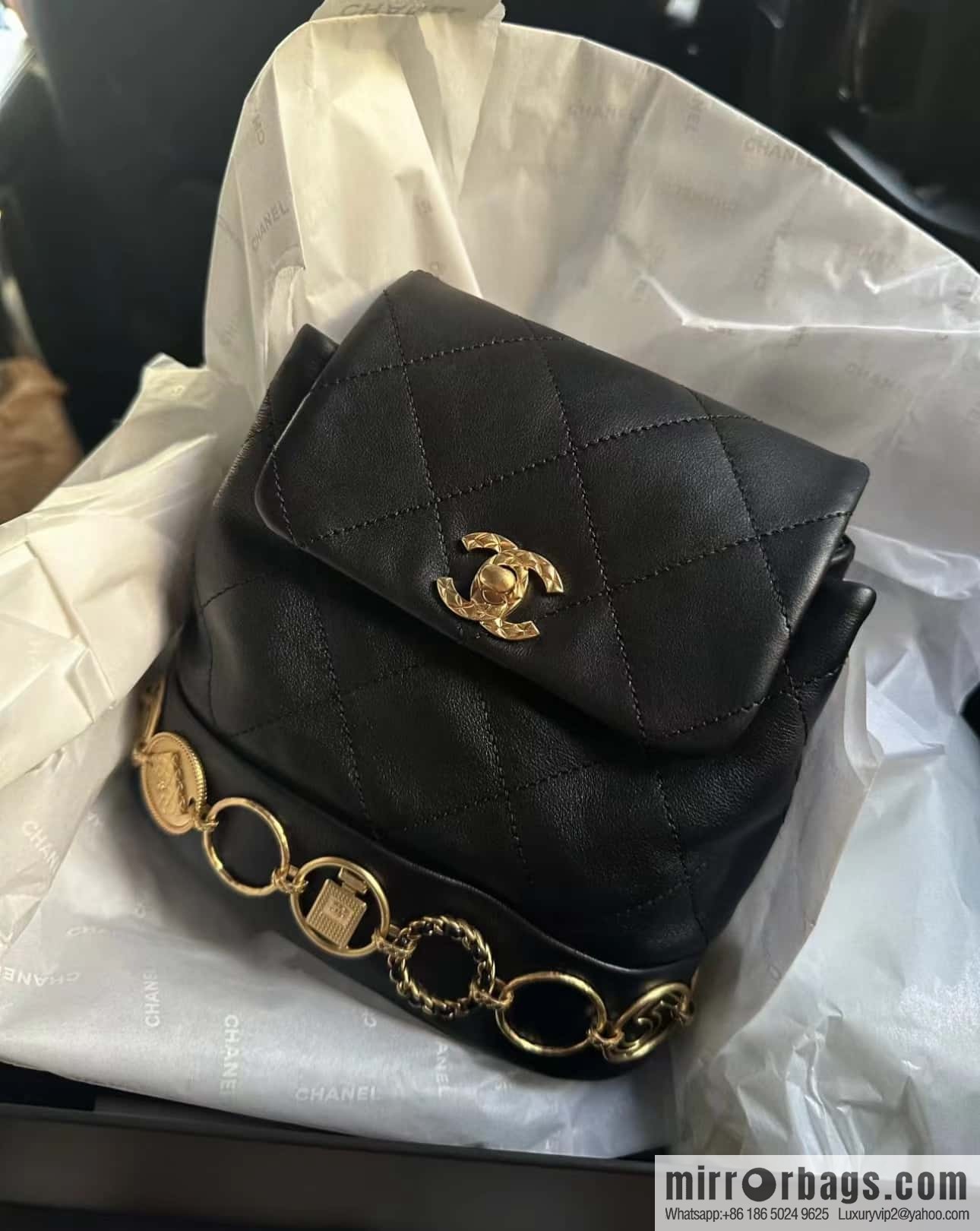 CHANEL 23B autumn and winter trailer series, badge double backpack AS4275
