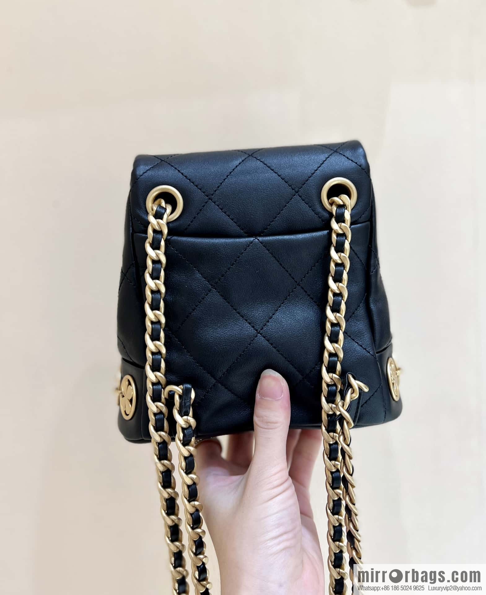 CHANEL 23B autumn and winter trailer series, badge double backpack AS4275