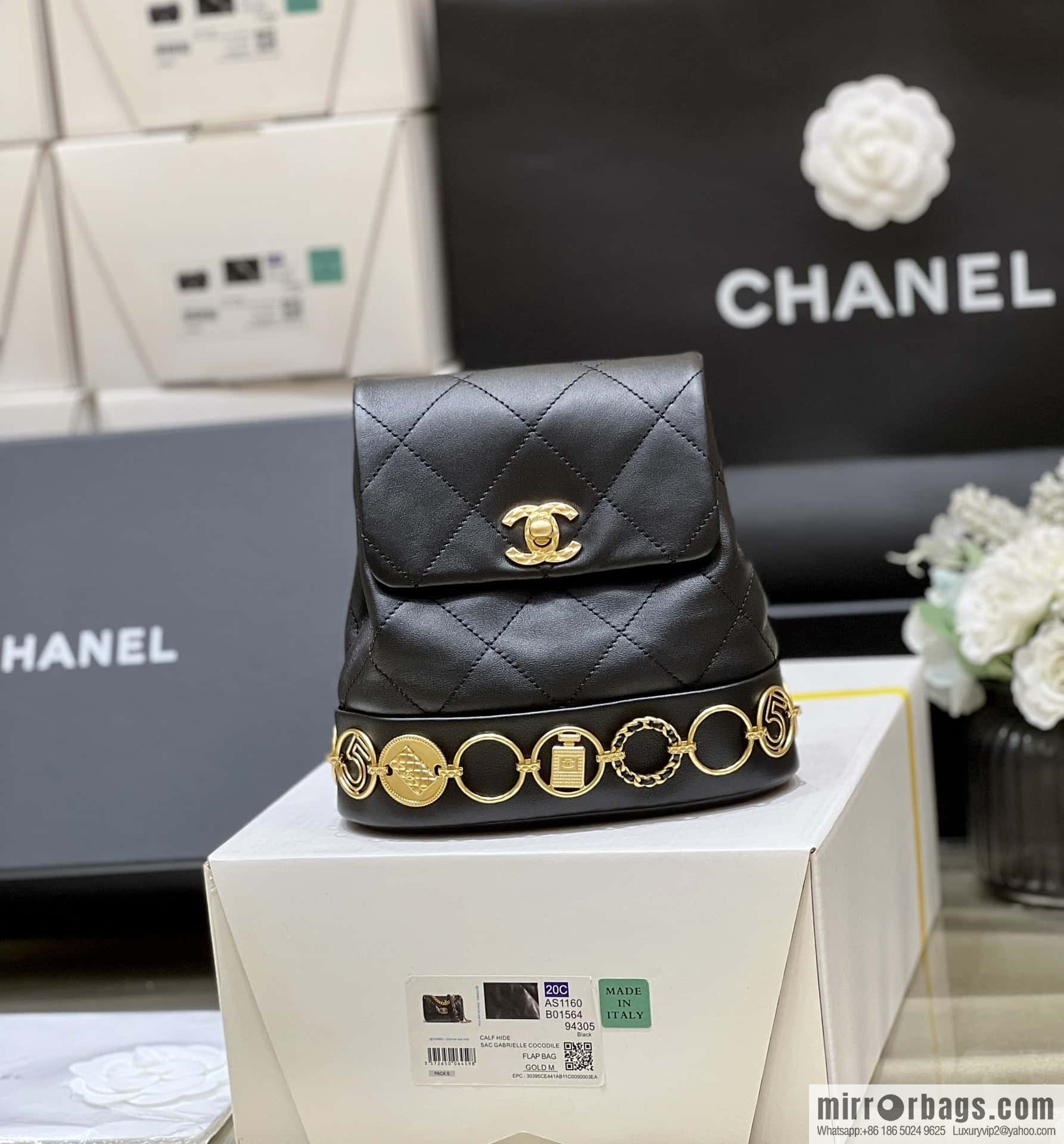 CHANEL 23B autumn and winter trailer series, badge double backpack AS4275