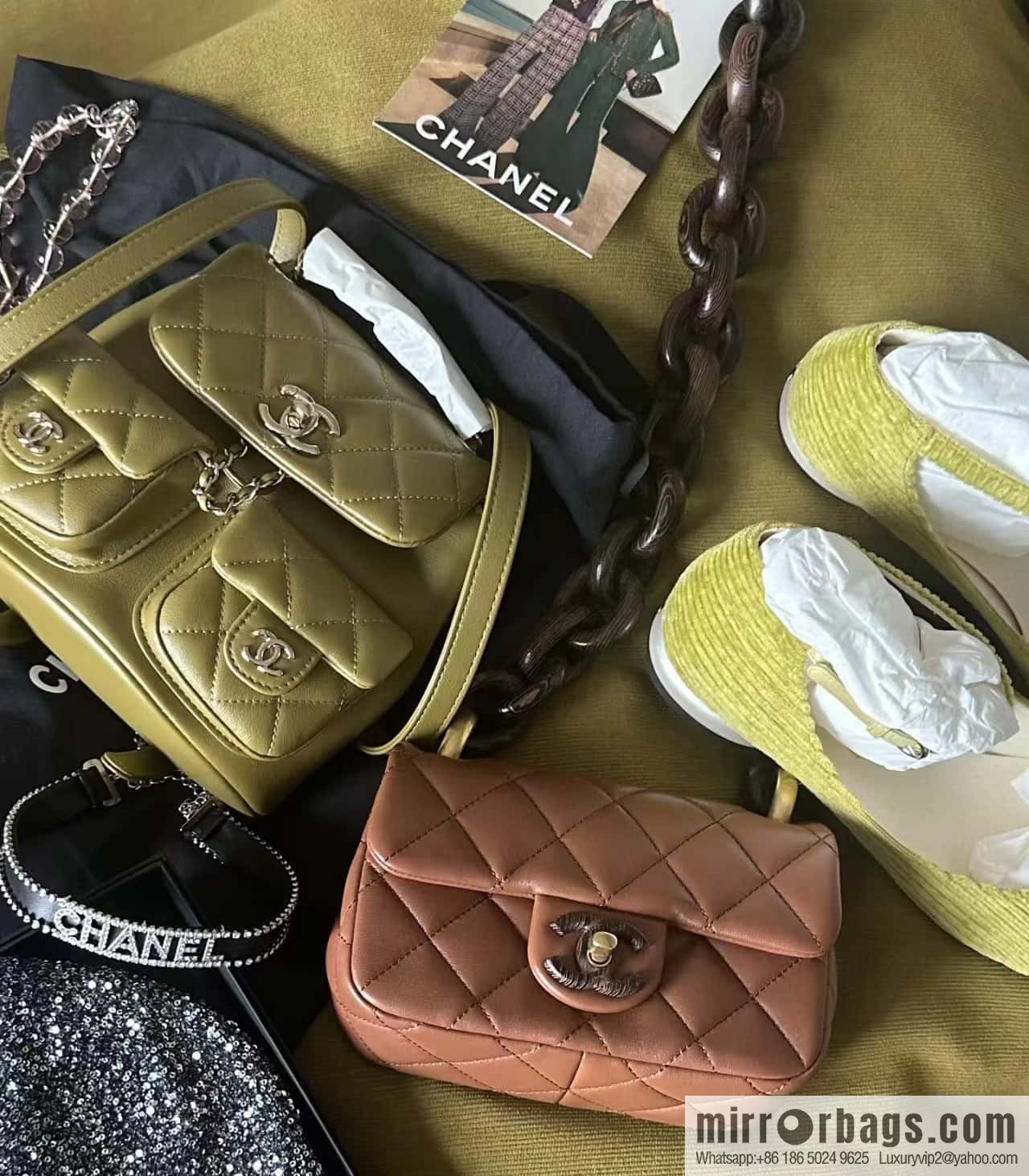 CHANEL 23A Premium Handicraft Series, Dakar mahogany cf mini bag AS4165