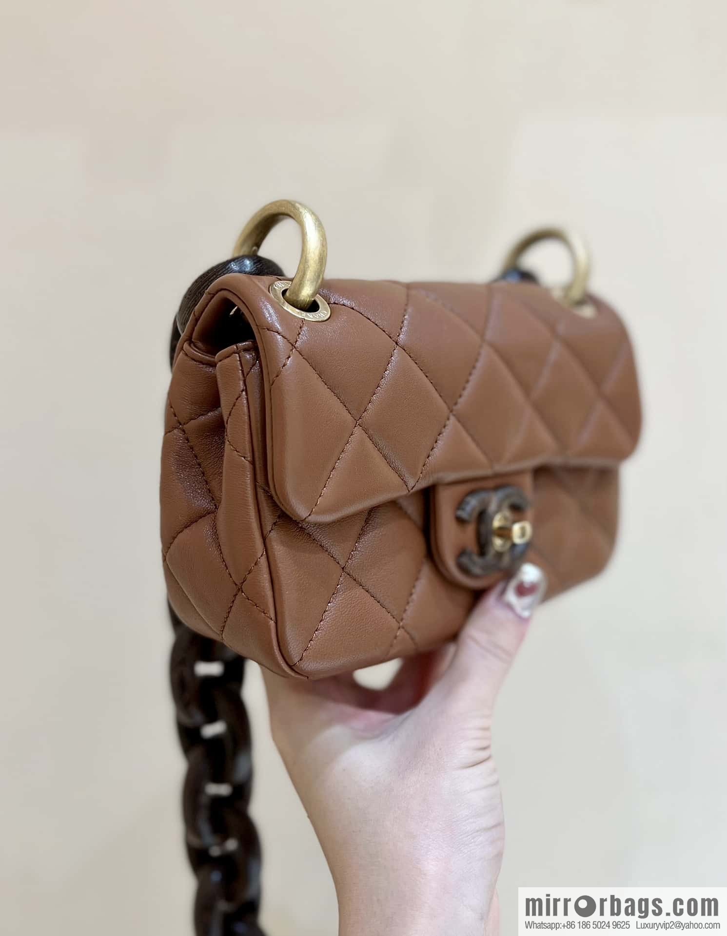 CHANEL 23A Premium Handicraft Series, Dakar mahogany cf mini bag AS4165
