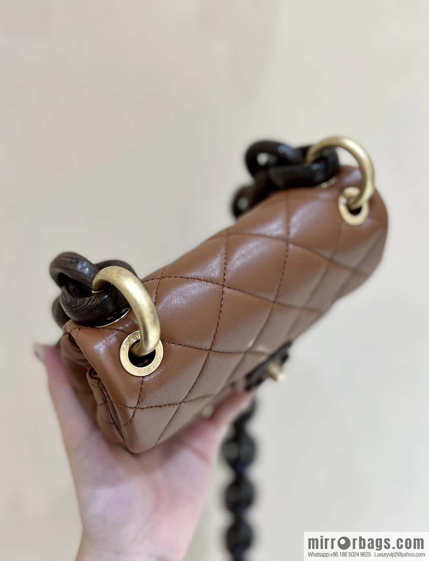 CHANEL 23A Premium Handicraft Series, Dakar mahogany cf mini bag AS4165