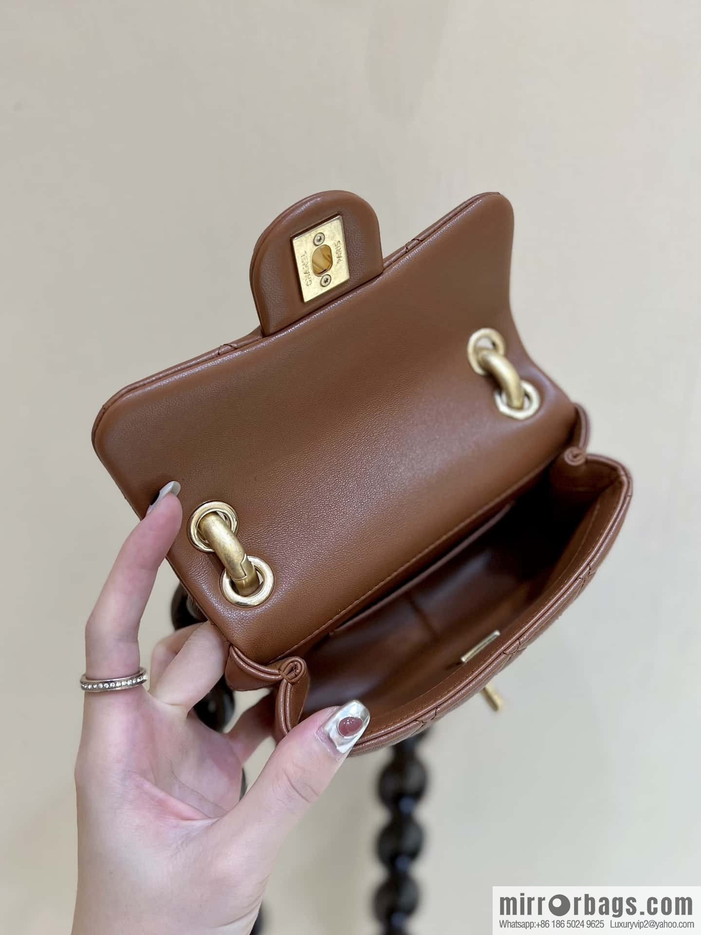 CHANEL 23A Premium Handicraft Series, Dakar mahogany cf mini bag AS4165