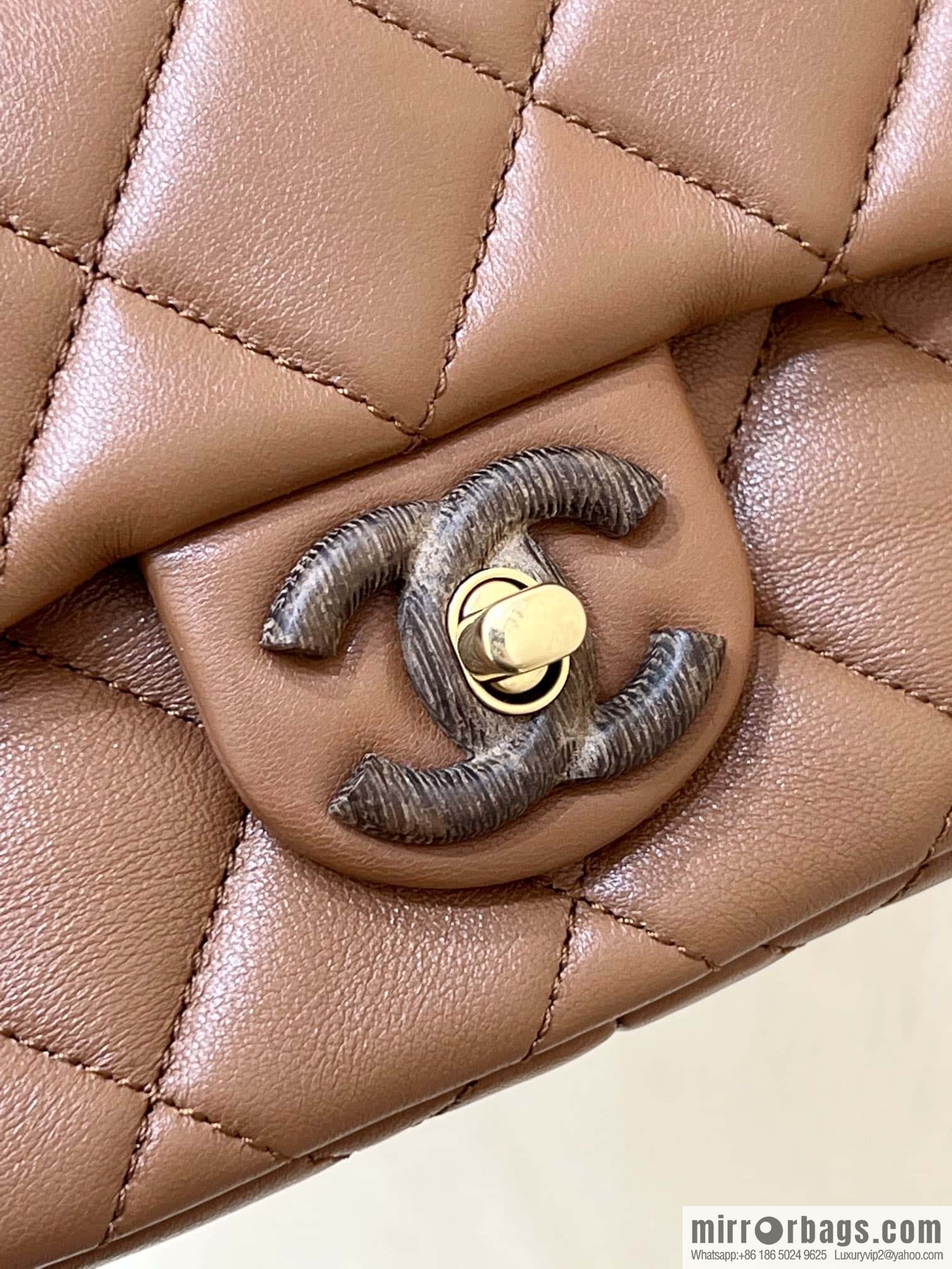 CHANEL 23A Premium Handicraft Series, Dakar mahogany cf mini bag AS4165