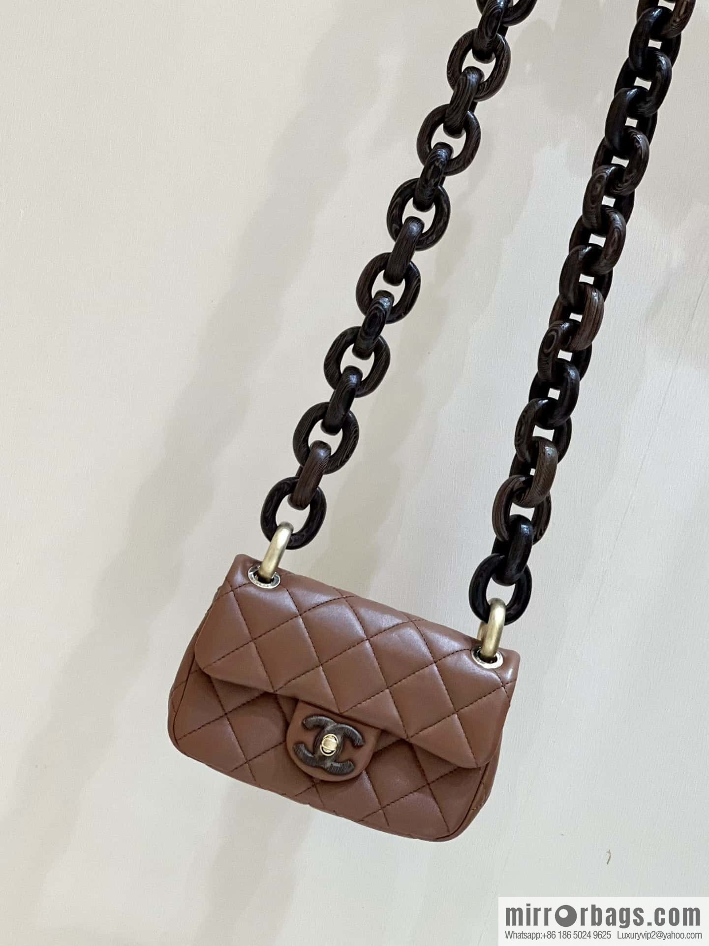 CHANEL 23A Premium Handicraft Series, Dakar mahogany cf mini bag AS4165