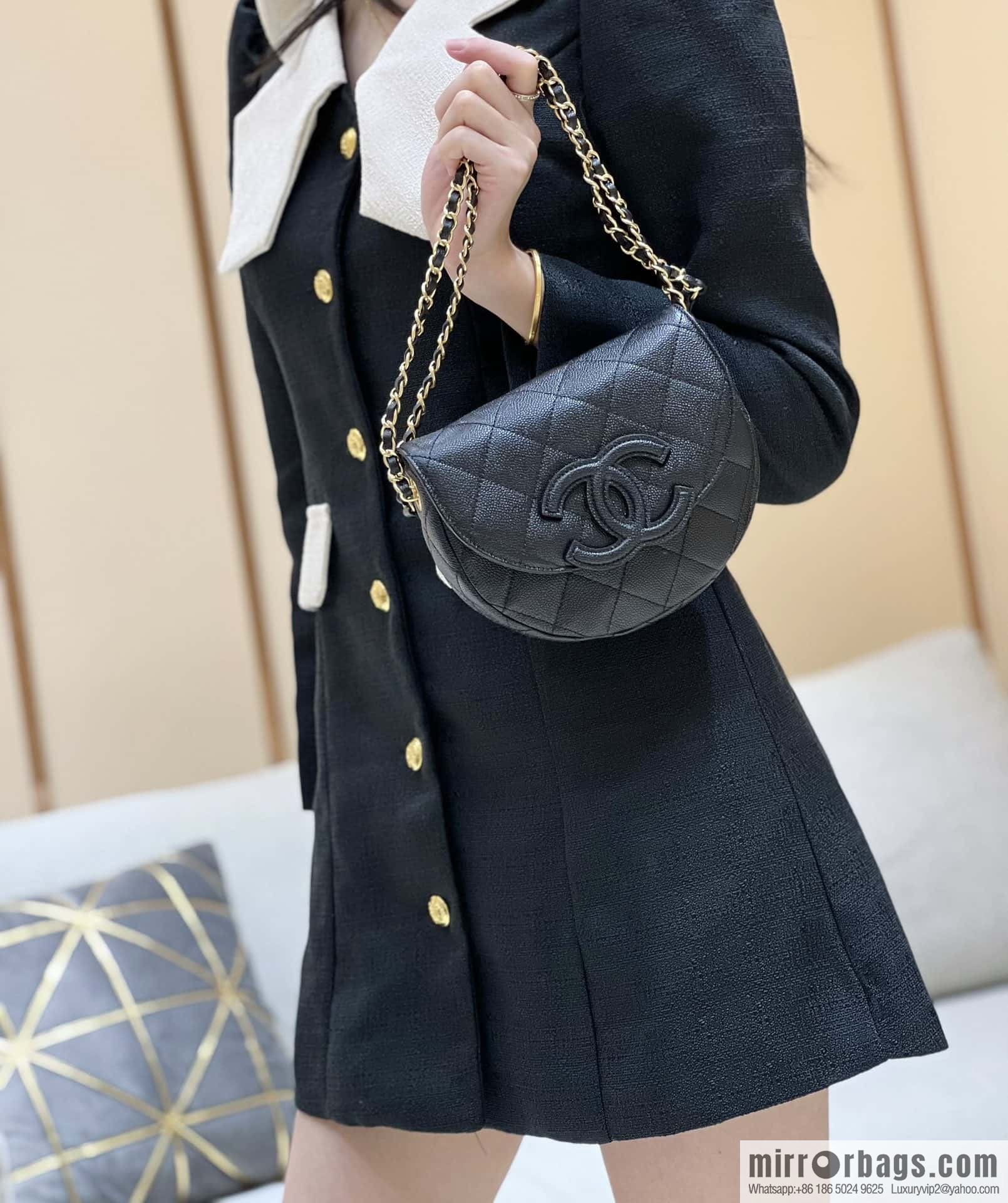 CHANEL 23P spring and summer trailer series, hidden big explosion saddle bag AS3867 black
