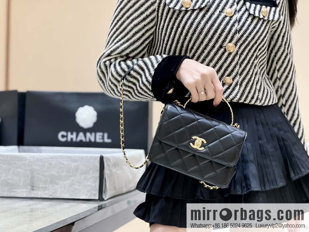 CHANEL 23P spring and summer trailer series 23P small flap bag AS3886
