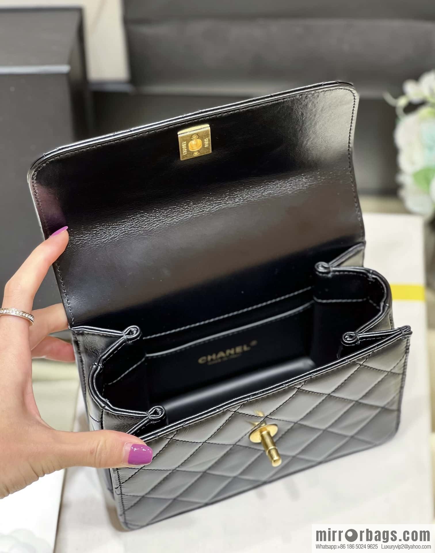 CHANEL 23P spring and summer trailer series 23P small flap bag AS3886